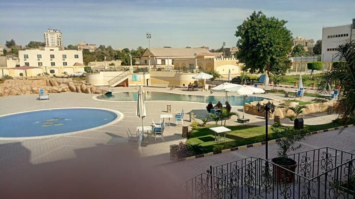 Horizon Loaloat Elnile Hotel Kairo Bagian luar foto